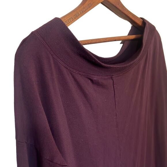 Athleta Eggplant Scoop Neck Top - Picture 2 of 7